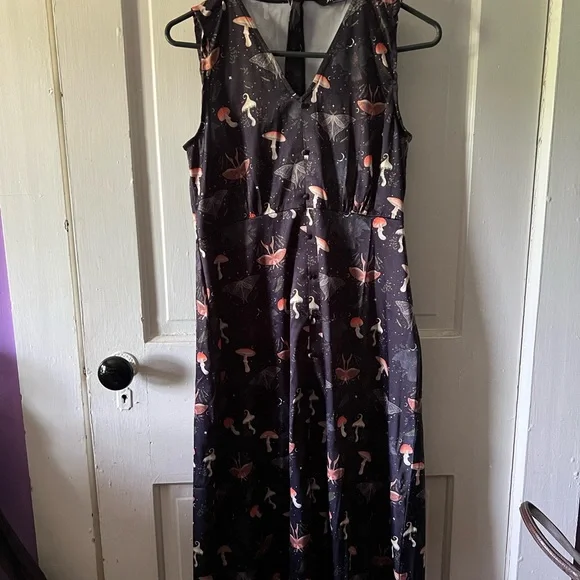 Disturbia Black Dress with Celestial Print - Picture 3 of 6